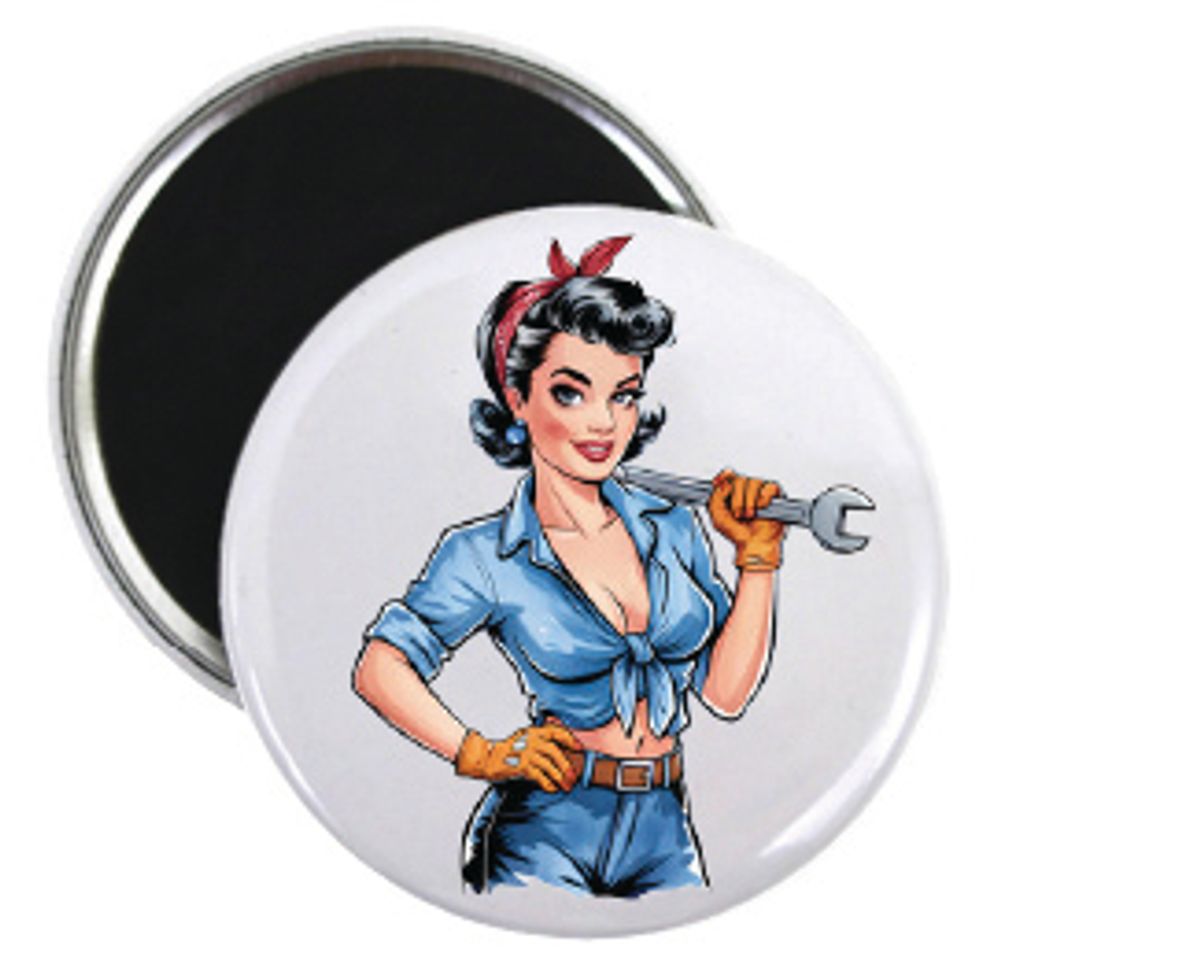 Pin Up Girl/m Fastnøkkel Button 55mm, Velg alternativ i menyen